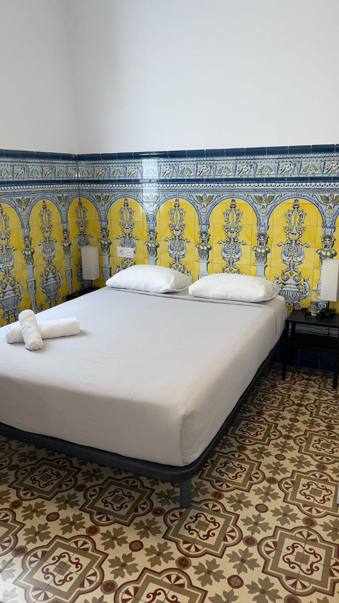 Bieti Castellon Hostel Castellon de la Plana Luaran gambar